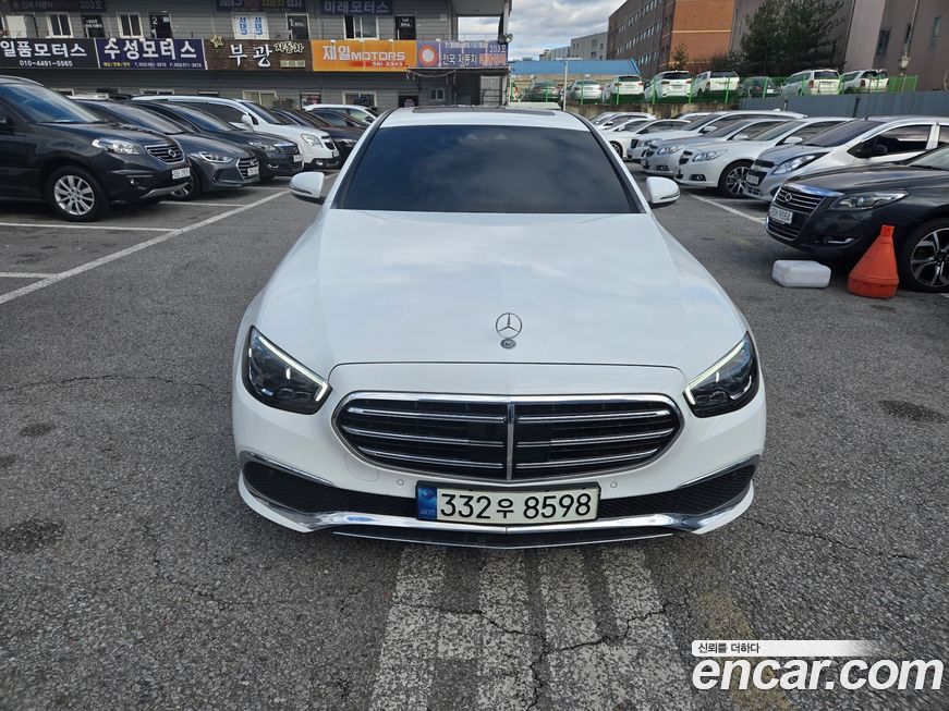 Mercedes-Benz E-Class 2021