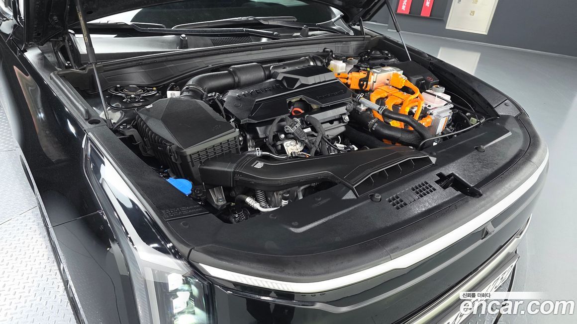 Kia K8 2025