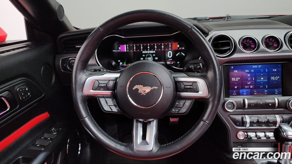 Ford Mustang 2019
