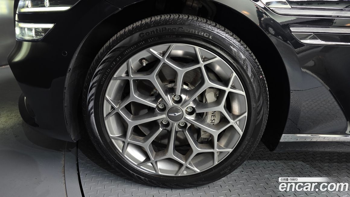 Genesis G80 2023