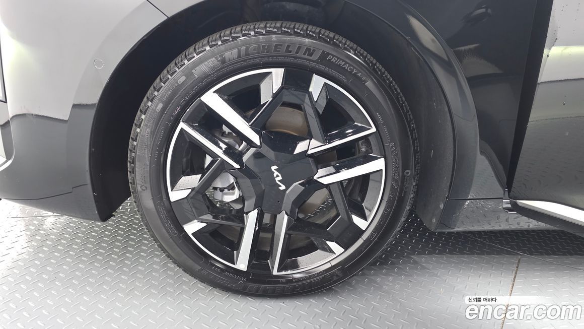 Kia K8 2025