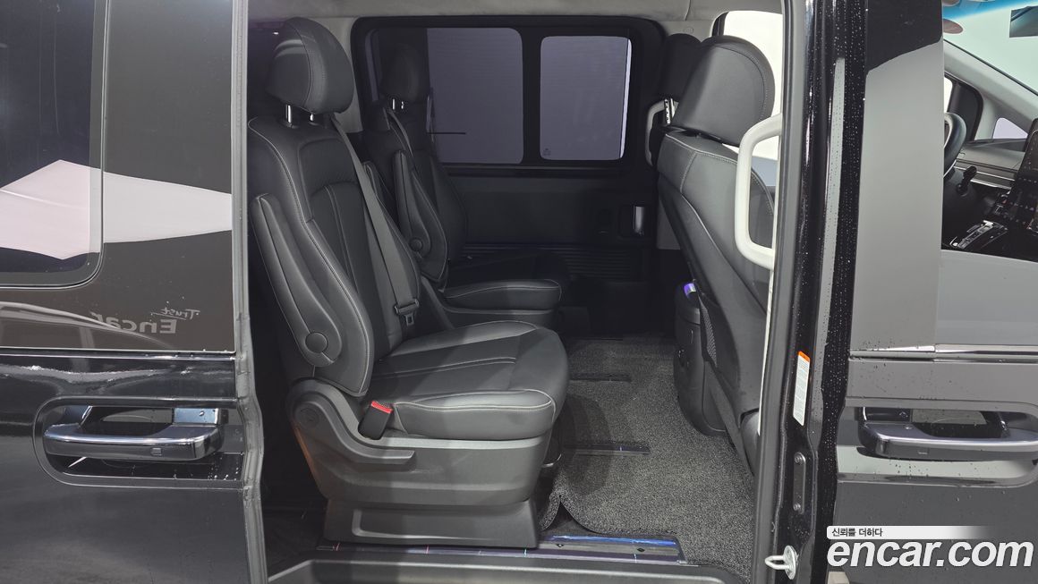Hyundai Staria 2024