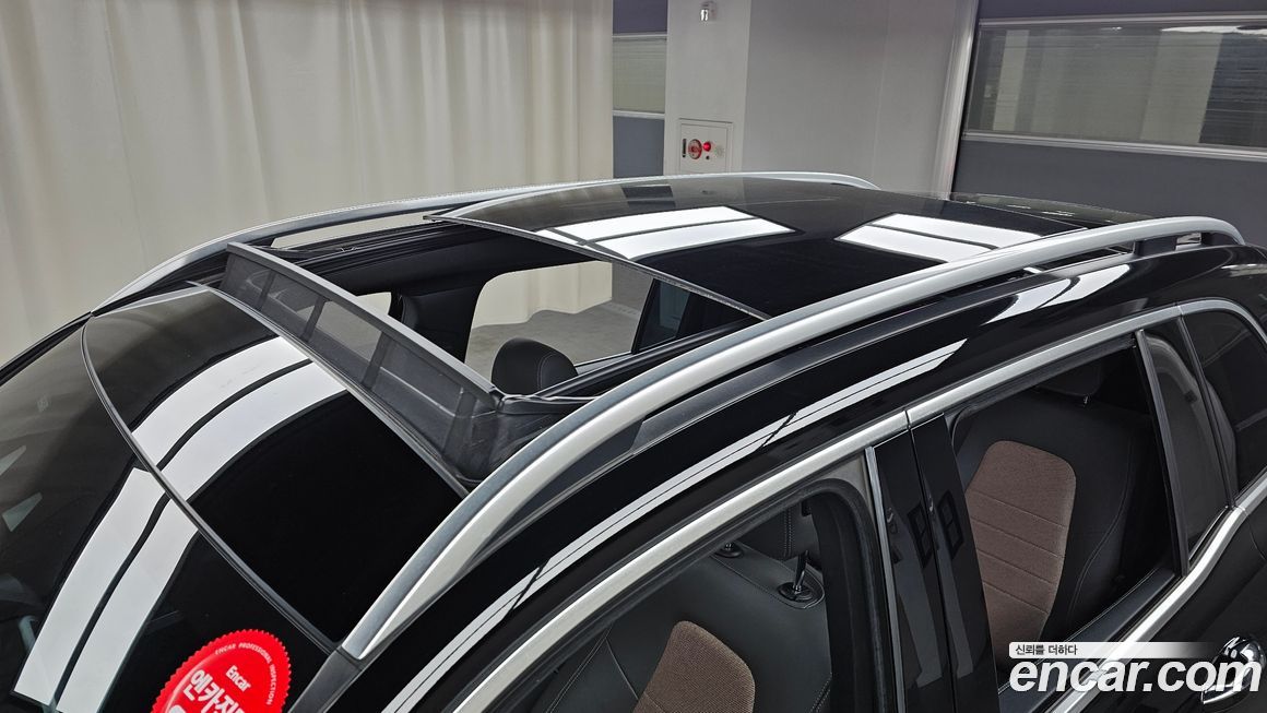 Mercedes-Benz EQB 2023