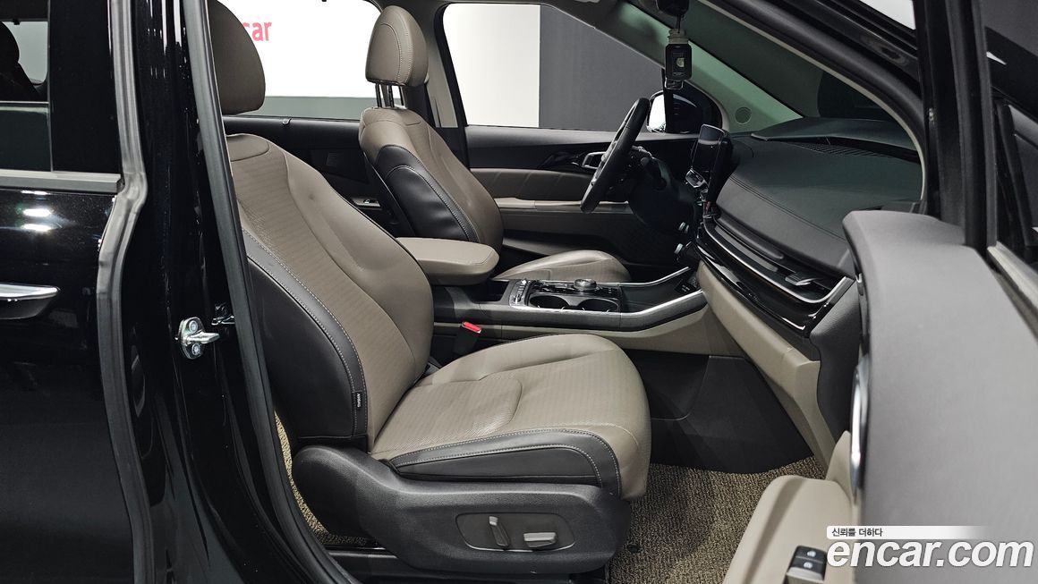 Kia Canival 2025