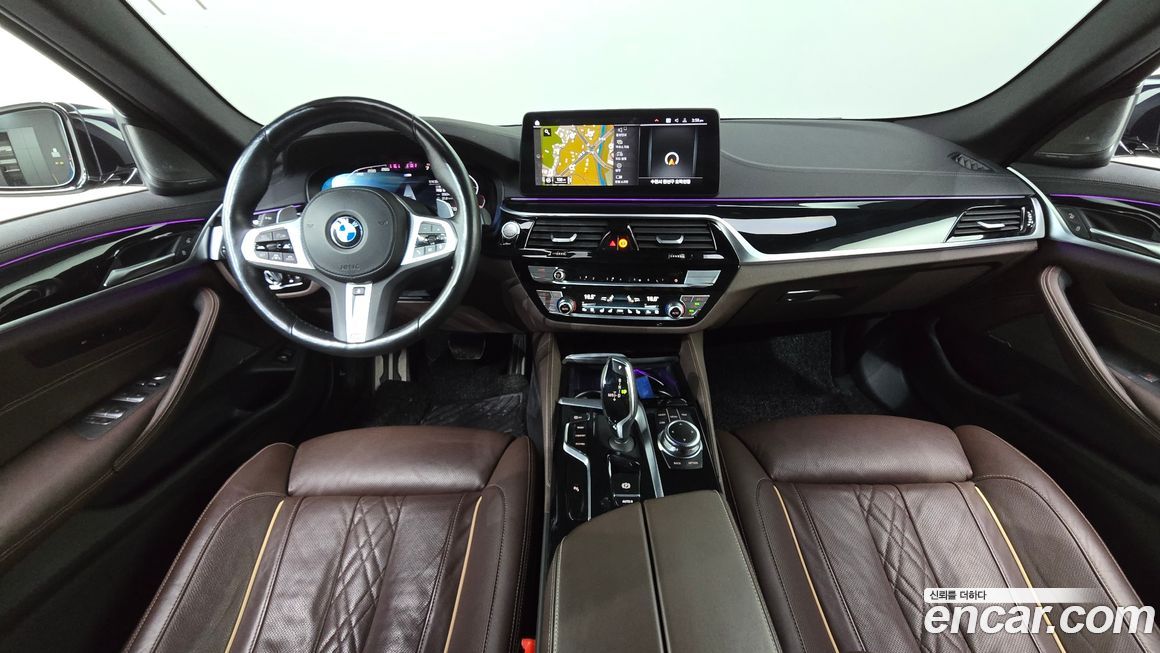 BMW 5-Series 2022