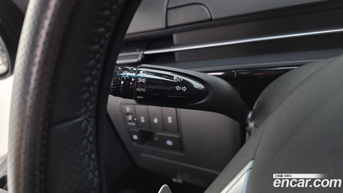 Hyundai Staria 2024