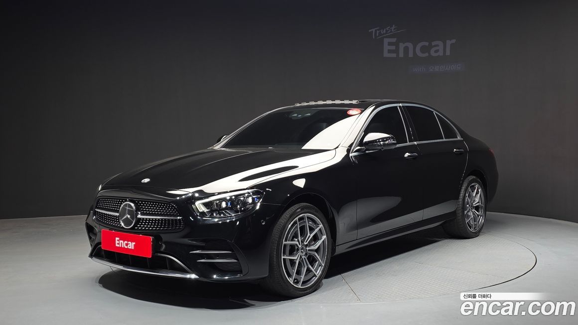 Mercedes-Benz E-Class 2022