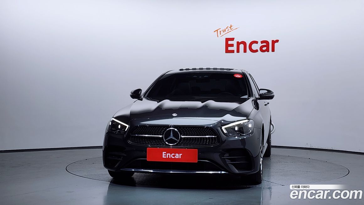 Mercedes-Benz E-Class 2021