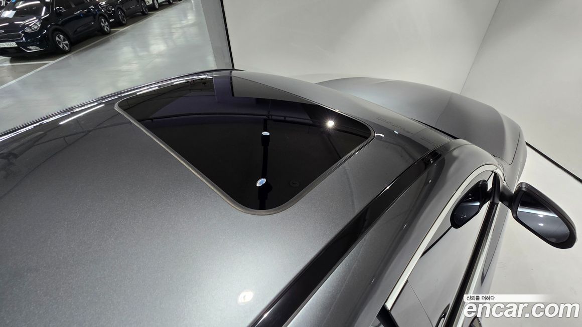 Mercedes-Benz GLC-Class 2021