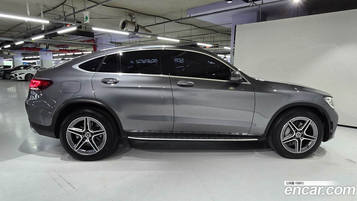 Mercedes-Benz GLC-Class 2021