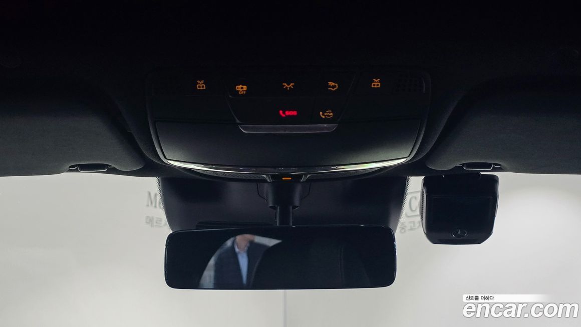 Mercedes-Benz GLC-Class 2021