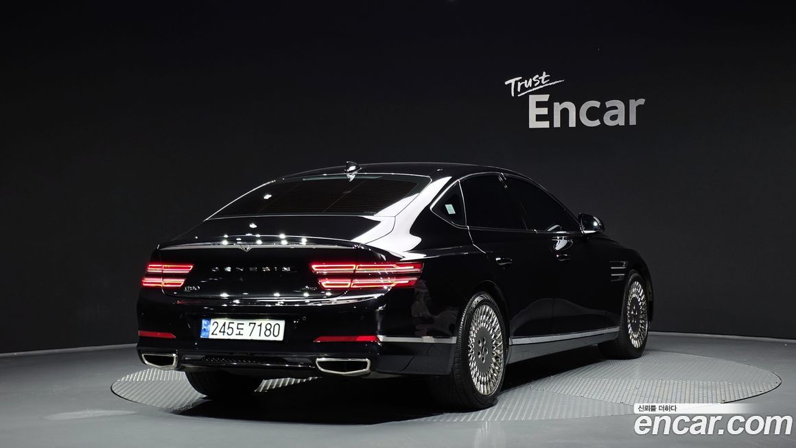 Genesis G80 2023