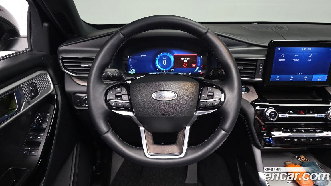 Ford Explorer 2022