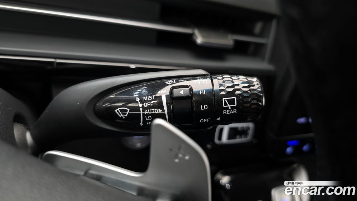 Hyundai Staria 2025