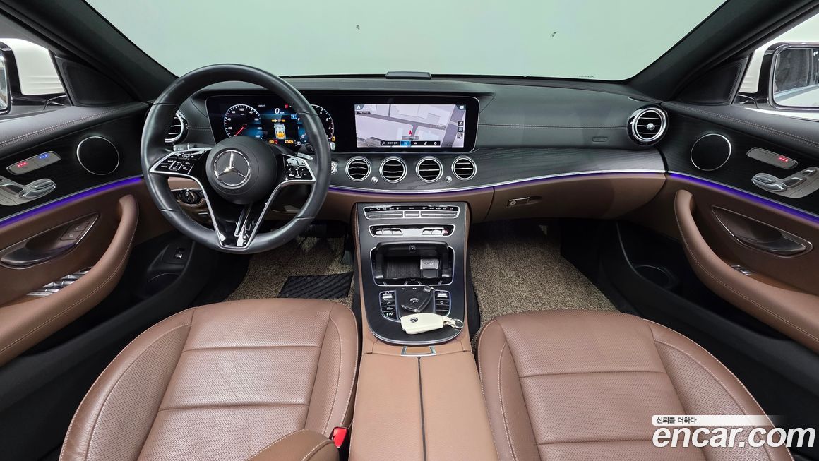 Mercedes-Benz E-Class 2023