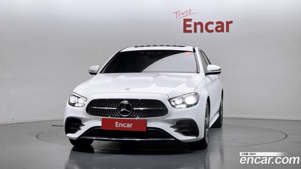 Mercedes-Benz E-Class 2023