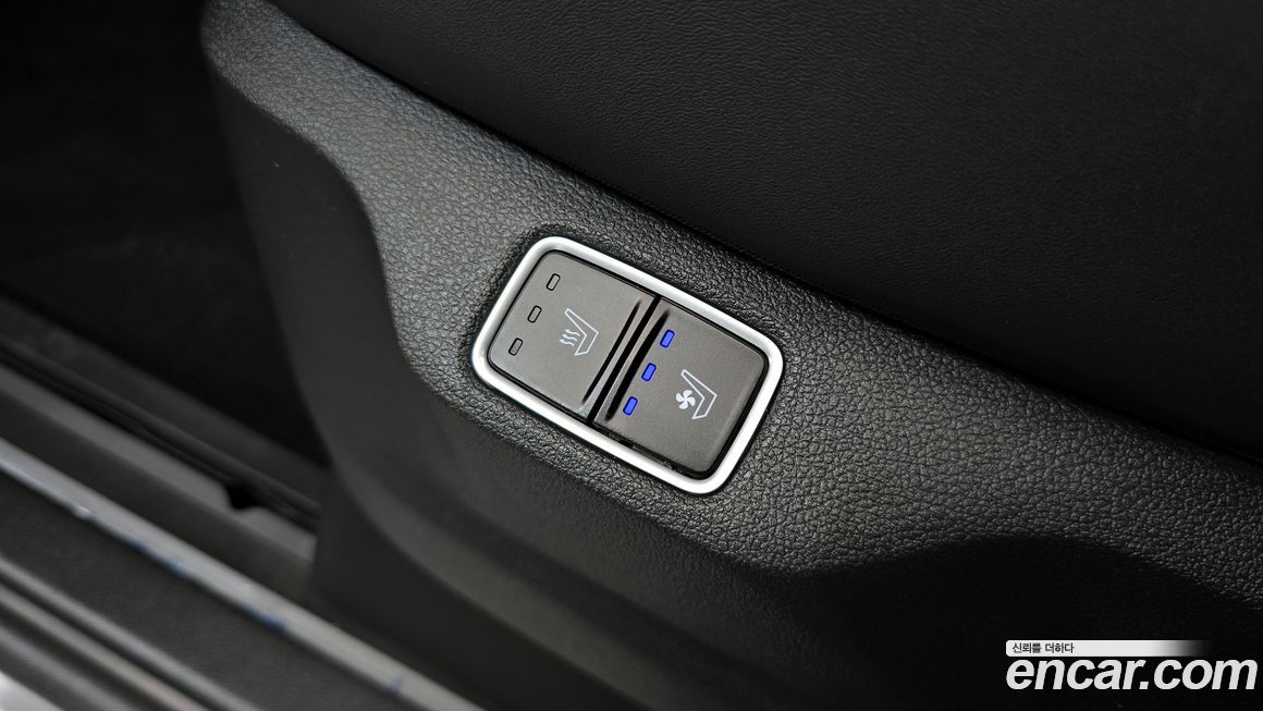 Hyundai Staria 2025