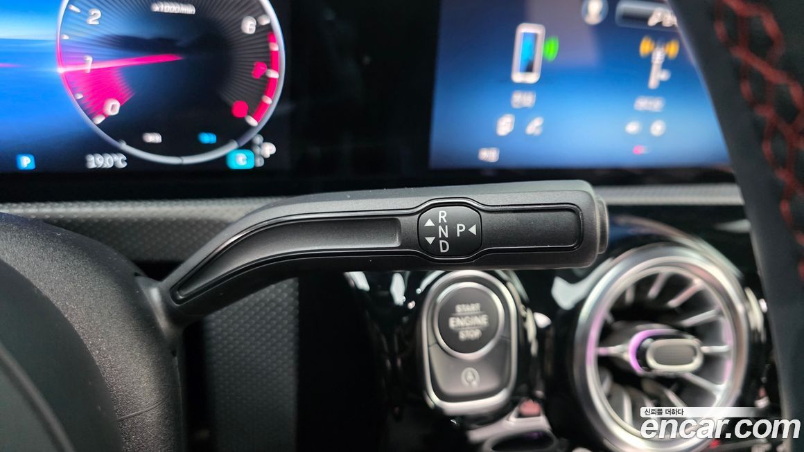 Mercedes-Benz CLA-Class 2024