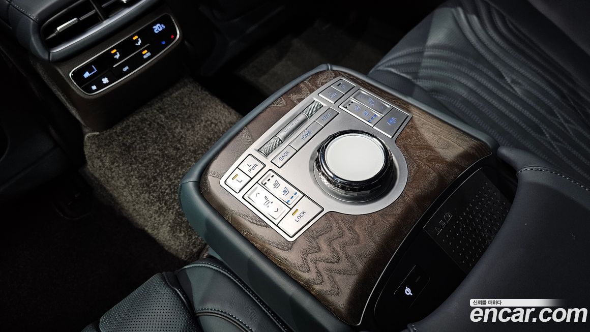 Genesis G80 2023