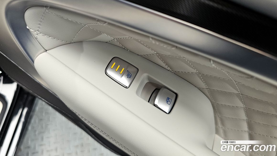 Genesis G70 2024