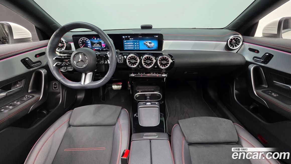 Mercedes-Benz CLA-Class 2024