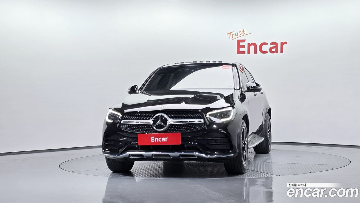 Mercedes-Benz GLC-Class 2021
