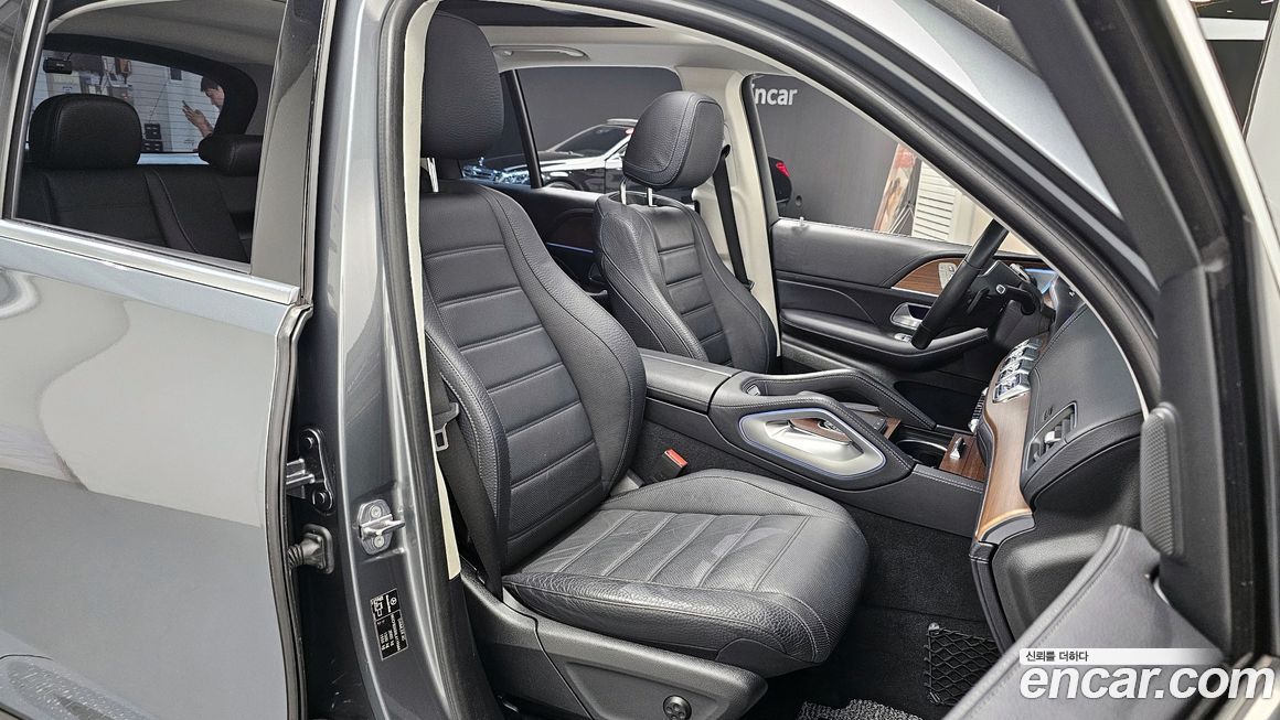 Mercedes-Benz GLE-Class 2020