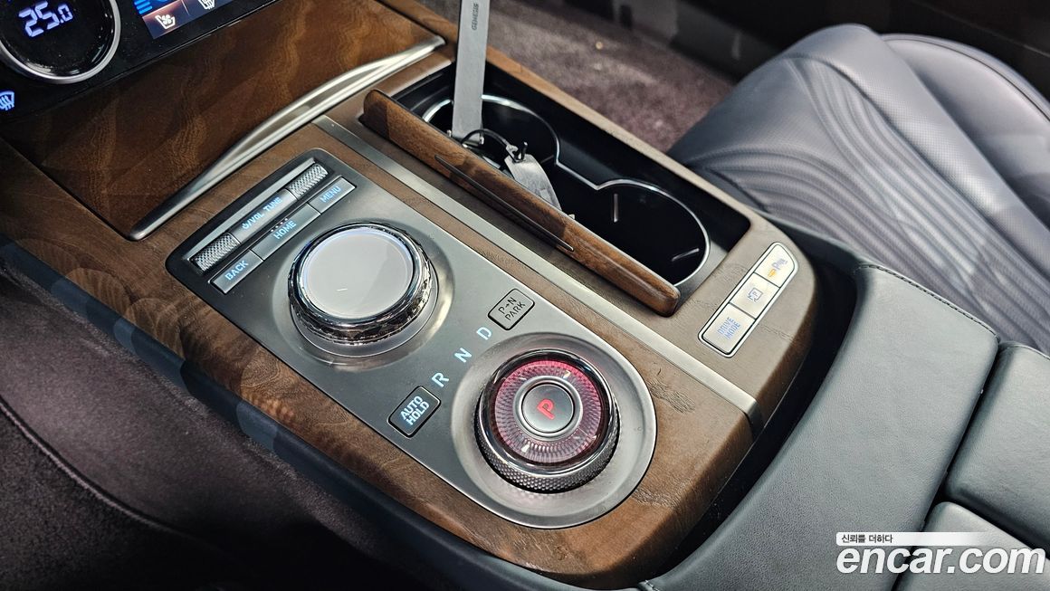Genesis G80 2023
