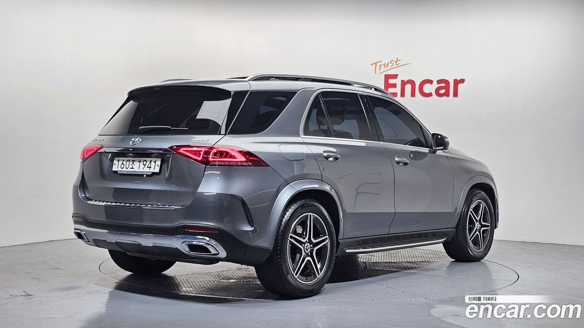 Mercedes-Benz GLE-Class 2020