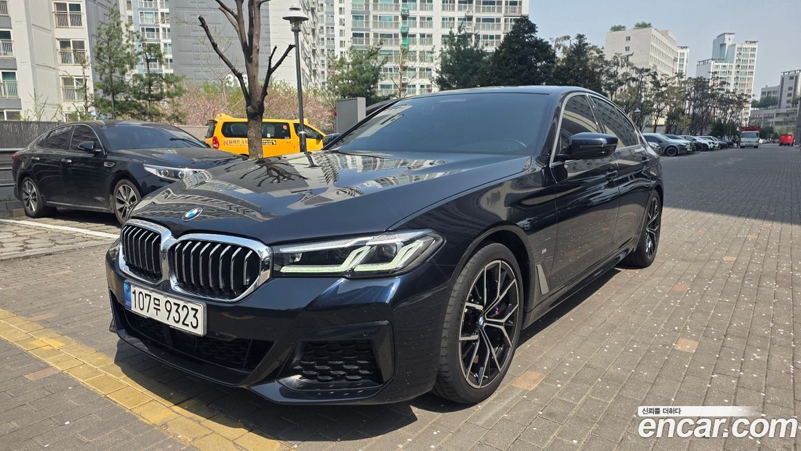 BMW 5-Series 2021