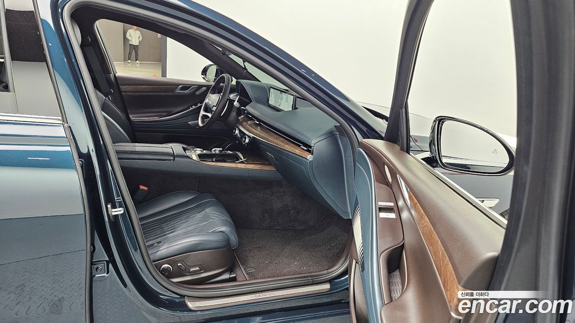 Genesis G80 2023