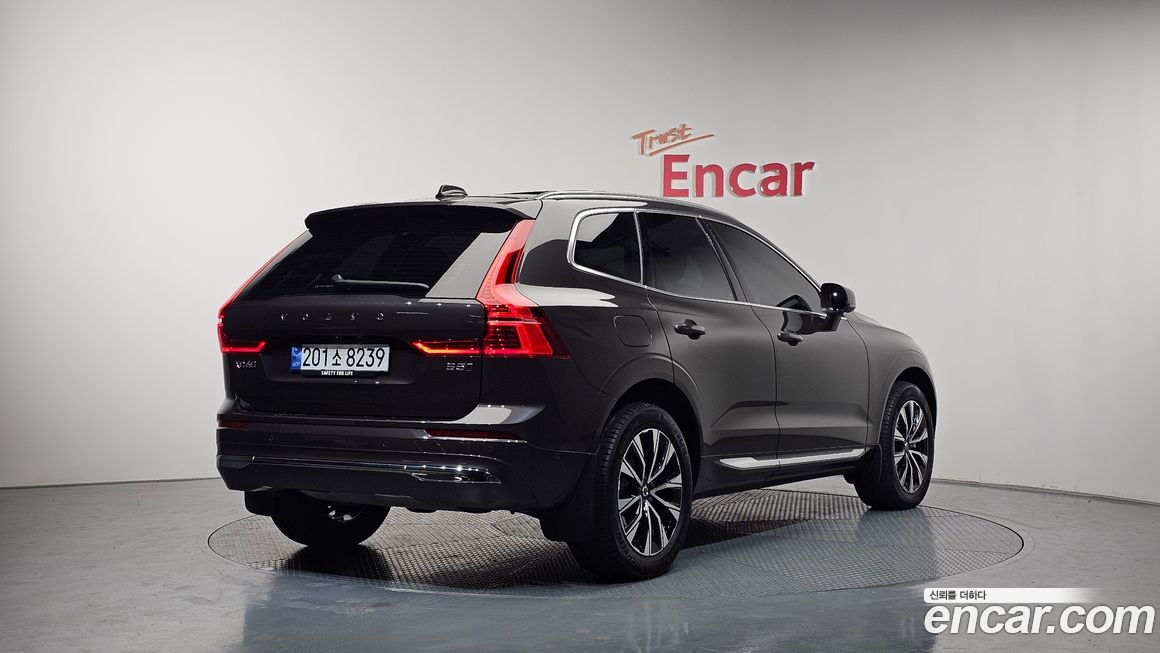 Volvo XC60 2024