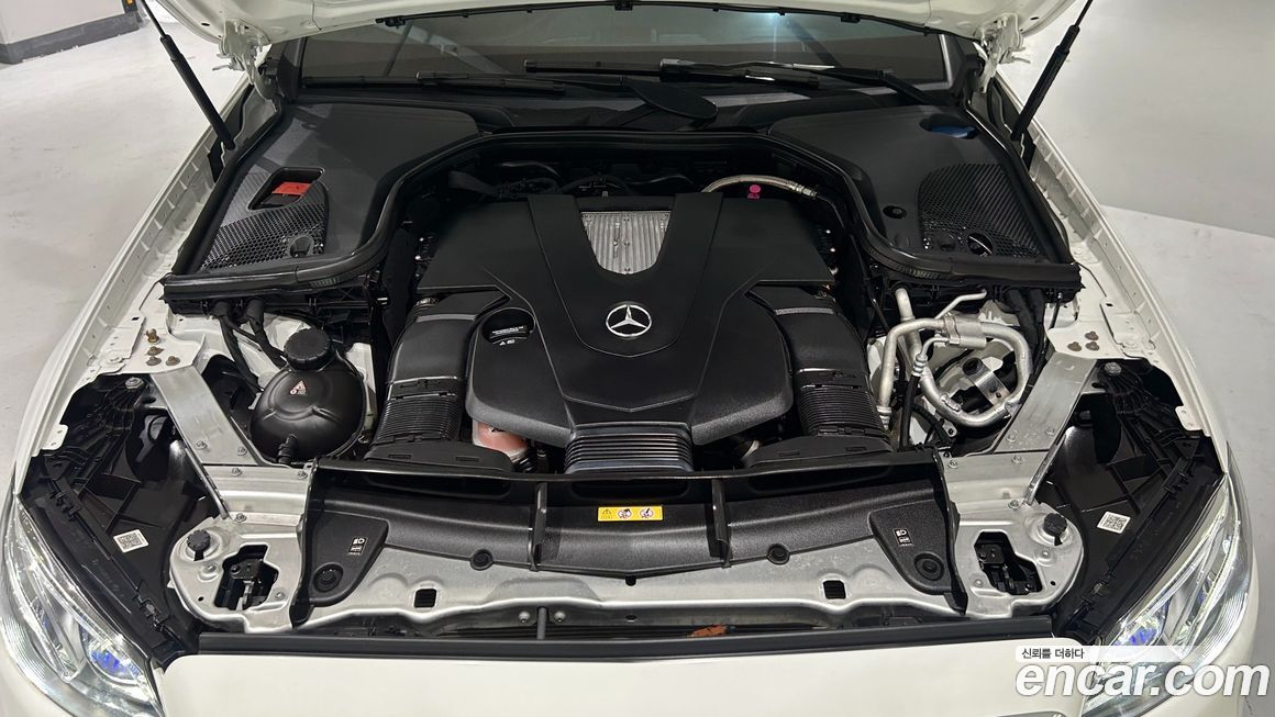 Mercedes-Benz E-Class 2020