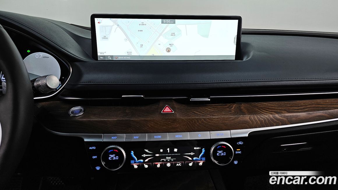 Genesis G80 2023