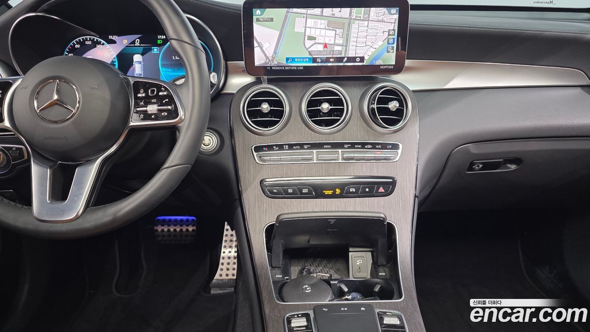 Mercedes-Benz GLC-Class 2023