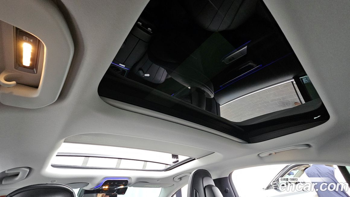 Mercedes-Benz E-Class 2025