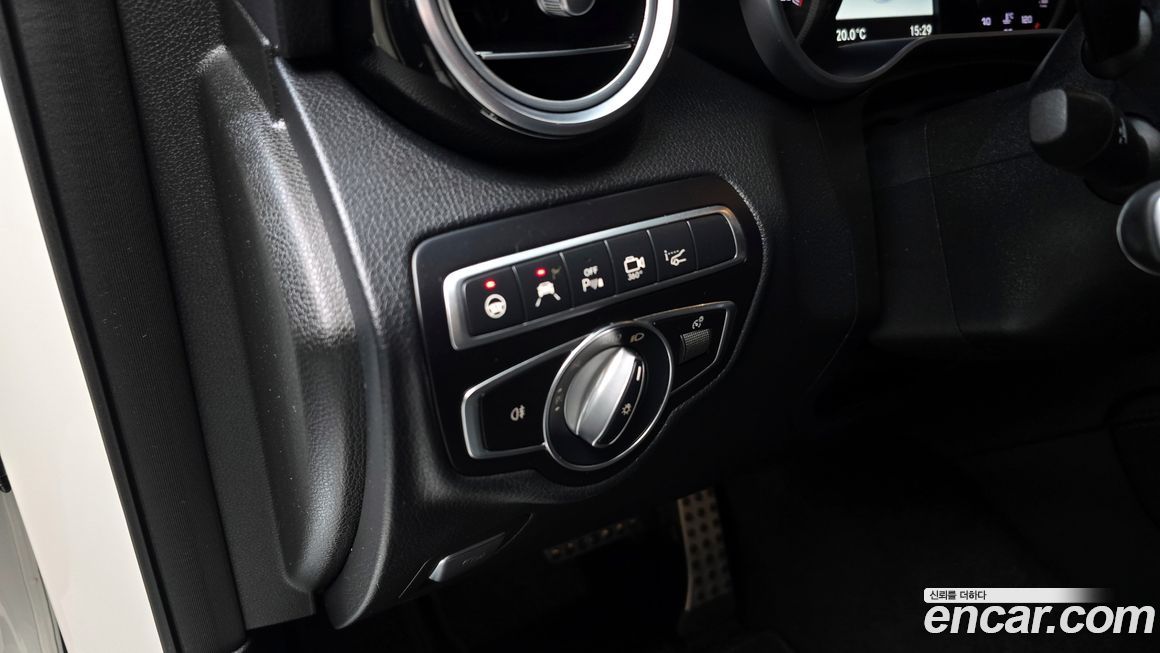 Mercedes-Benz GLC-Class 2019