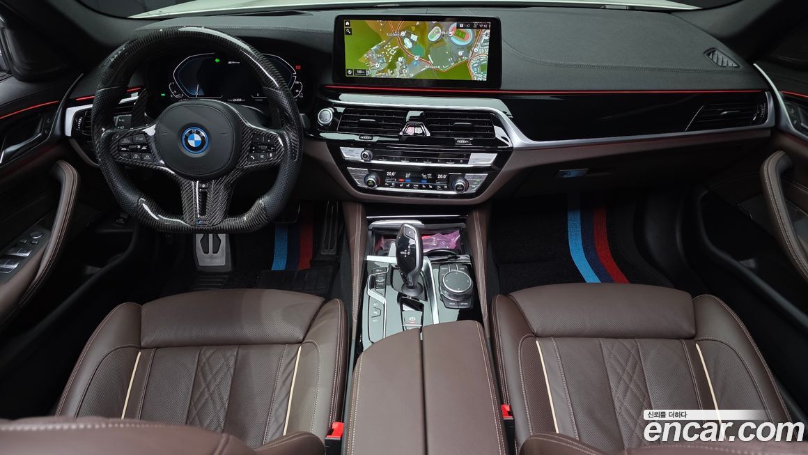 BMW 5-Series 2023
