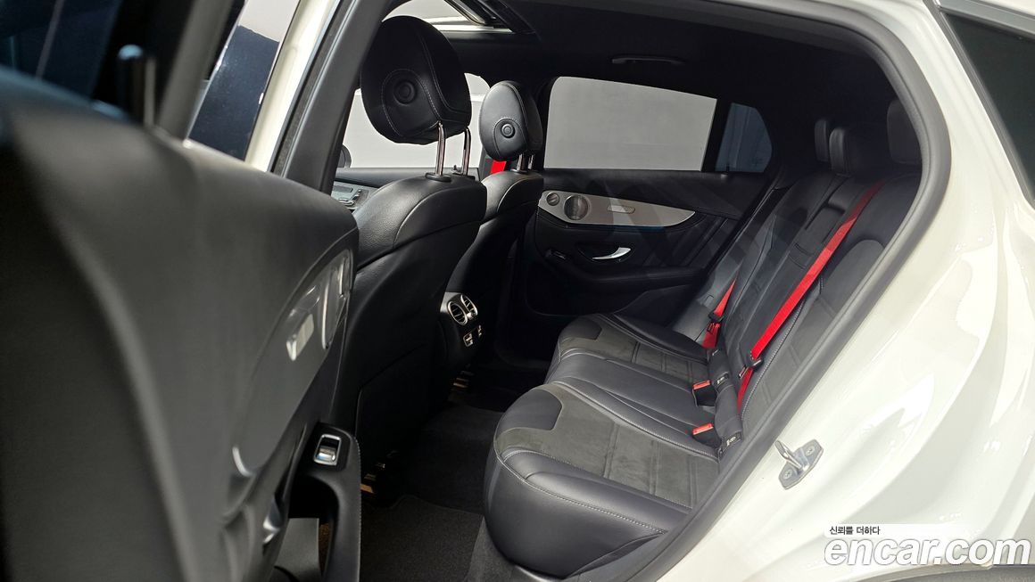 Mercedes-Benz GLC-Class 2019