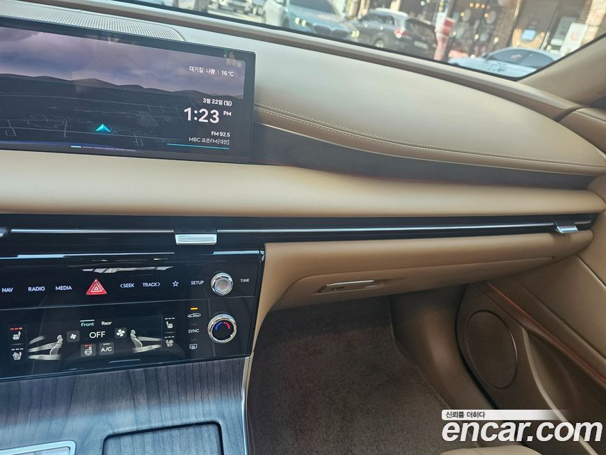 Genesis G80 2025