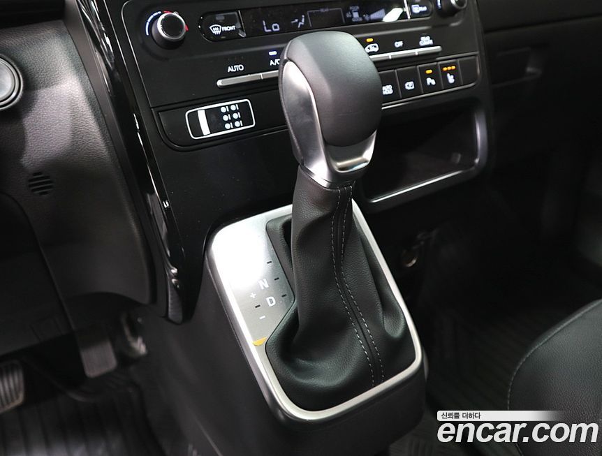 Hyundai Staria 2026