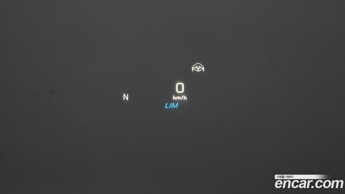 Mercedes-Benz GLC-Class 2023