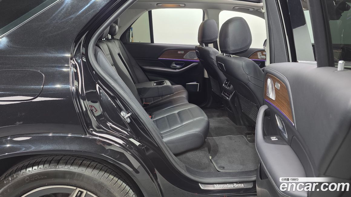 Mercedes-Benz GLE-Class 2020