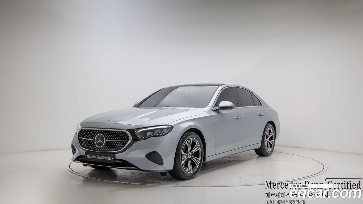 Mercedes-Benz E-Class 2025