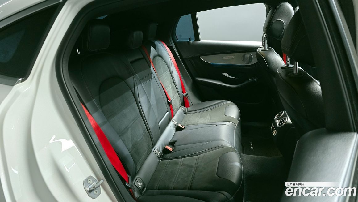 Mercedes-Benz GLC-Class 2019