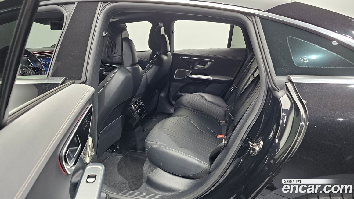 Mercedes-Benz EQE 2023