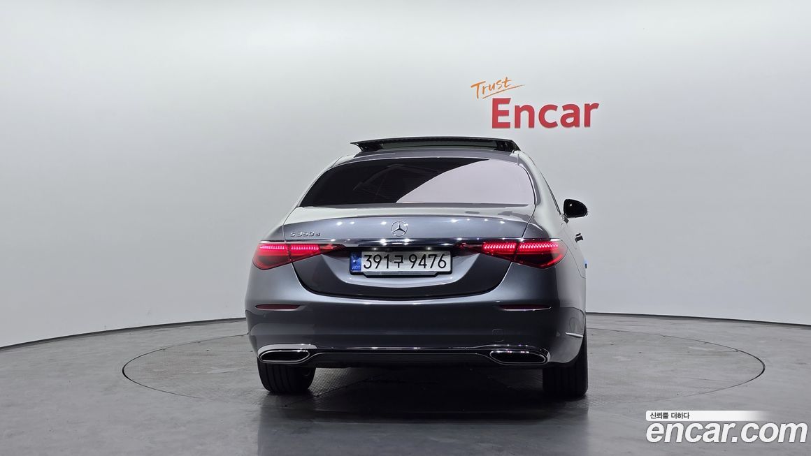 Mercedes-Benz S-Class 2021