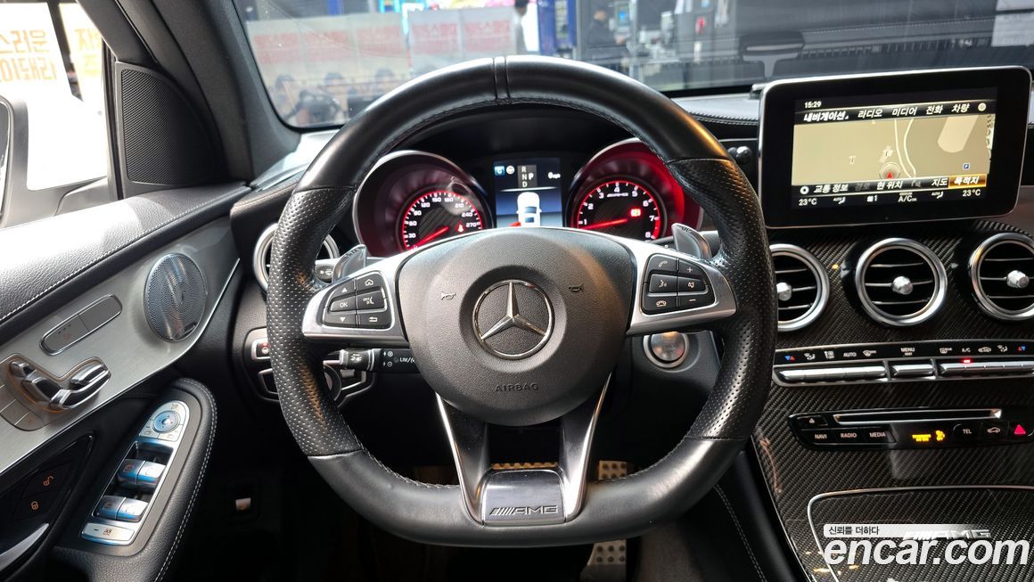 Mercedes-Benz GLC-Class 2019
