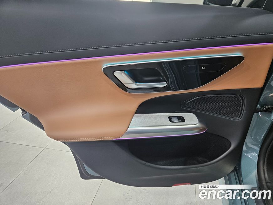 Mercedes-Benz E-Class 2025