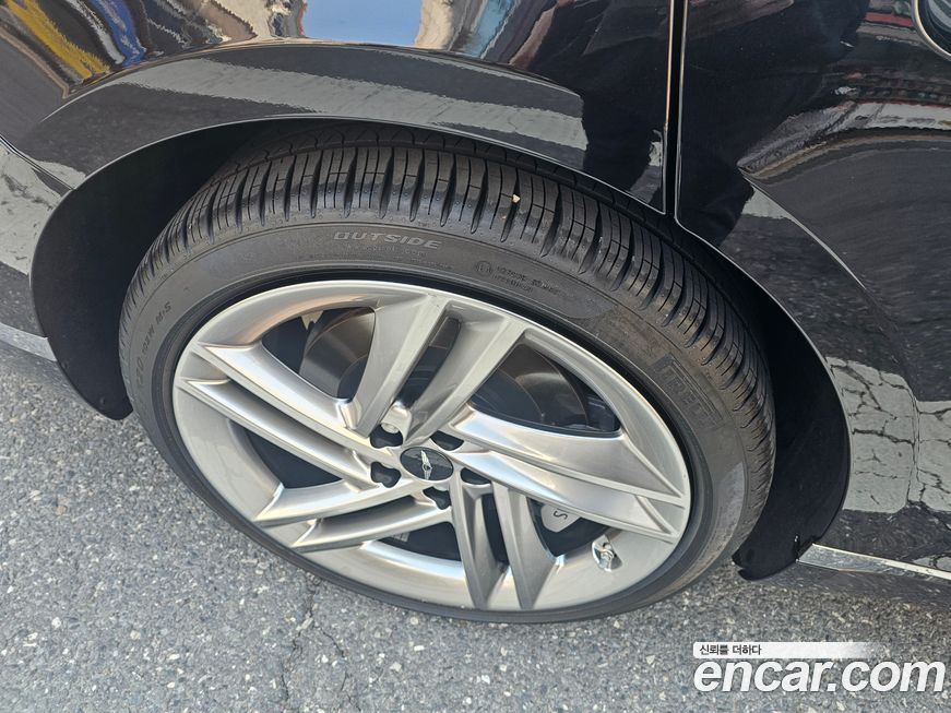 Genesis G80 2025